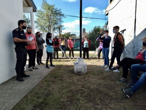 Reunión del Comisario Rebottaro con vecinos