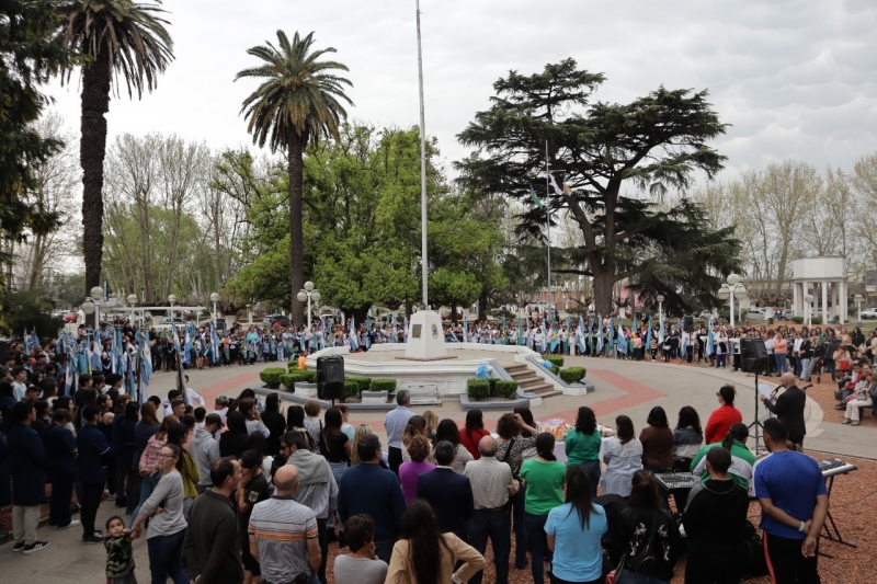 Homenaje por el Día del Maestro