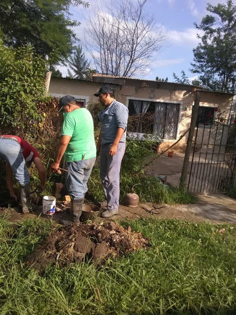 Servicios Sanitarios reparó pérdida de agua