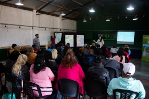 Taller &quot;Agua y salud, buenas prácticas domiciliarias&quot;